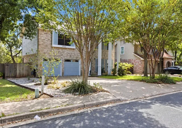 Photo 3 of Sale Pending at 8103 Doe Meadow Dr, Austin, TX 78749 | MLS# 3325276 | Listing updated on 2026-10-24