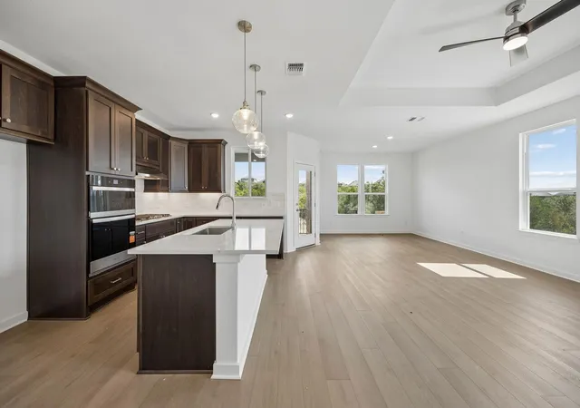 Photo 3 of Single family home for sale at 201 Serenity Hills Dr, Georgetown, TX 78628 | MLS# 2315698 | Listing updated on 2026-10-15