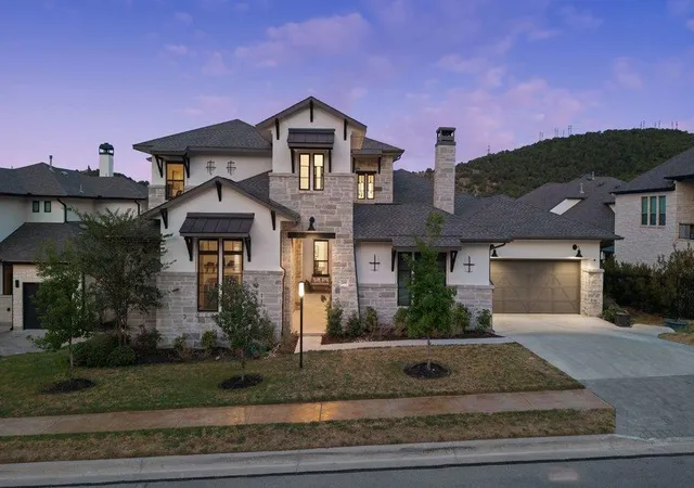 Single family home for sale at 200 Baldovino Skwy, Lakeway, TX 78738 | MLS# 5258769