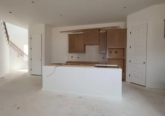 Photo 2 of Single family home for sale at 184 Bishop Wood Rd, Dripping Springs, TX 78620 | MLS# 4488650 | Listing updated on 2026-10-26