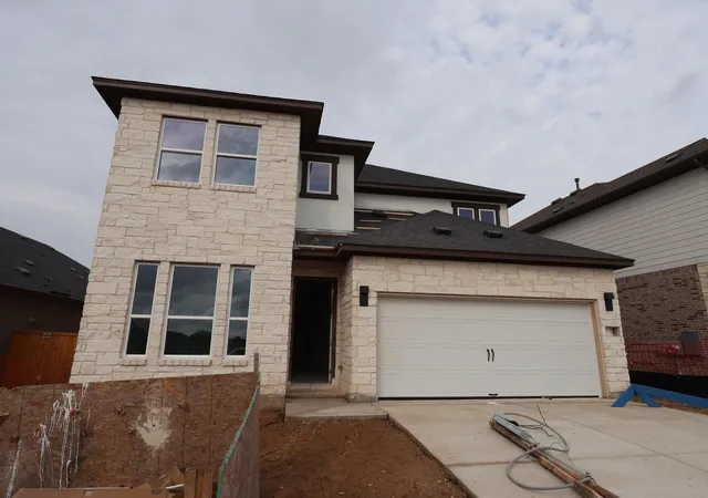 Photo 2 of Single family home for sale at 280 Bishop Wood Rd, Dripping Springs, TX 78620 | MLS# 3658023 | Listing updated on 2026-10-06
