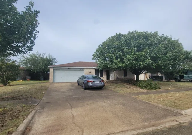 Photo 1 of Single family home for sale at 4105 Frigate Dr, Killeen, TX 76549 | MLS# 8293210 | Listing updated on 2026-09-15