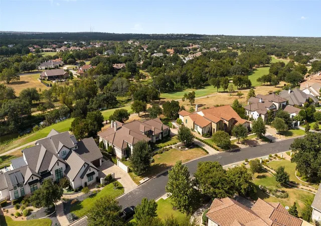 Photo 3 of Single family home for sale at 107 Birdstone Ln, Georgetown, TX 78628 | MLS# 4899867 | Listing updated on 2026-09-27