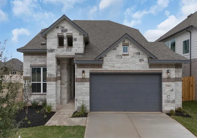 Photo 1 of Single family home for sale at 1032 Stonehill Dr, Georgetown, TX 78633 | MLS# 1555244 | Listing updated on 2026-10-27
