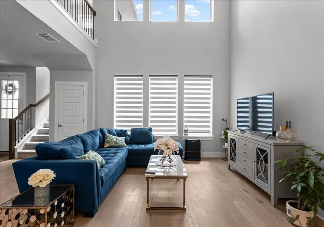 Photo 3 of Single family home for sale at 9511 Hamadryas Dr, Austin, TX 78744 | MLS# 5917322 | Listing updated on 2026-09-12