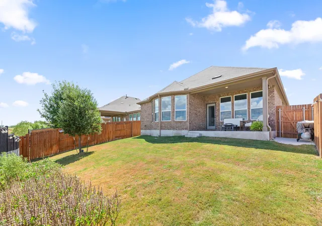 Photo 38 of Single family home for sale at 304 Sweetleaf Dr, Buda, TX 78610 | MLS# 3492199 | Listing updated on 2026-10-07