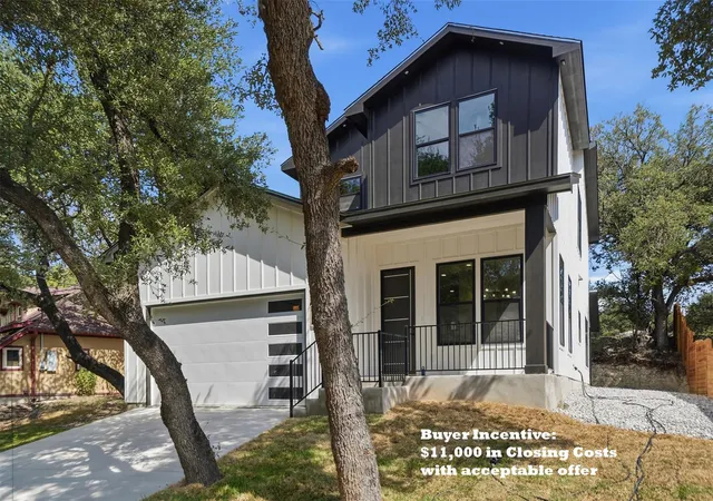 Photo 1 of Single family home for sale at 22008 Plockton Dr, Spicewood, TX 78669 | MLS# 6759213 | Listing updated on 2026-10-02