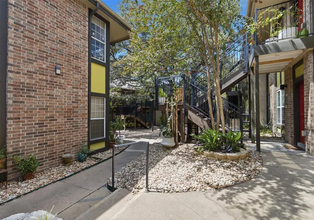 Photo 2 of Condo for sale at 7685 Northcross Dr #908, Austin, TX 78757 | MLS# 9927748 | Listing updated on 2026-09-13
