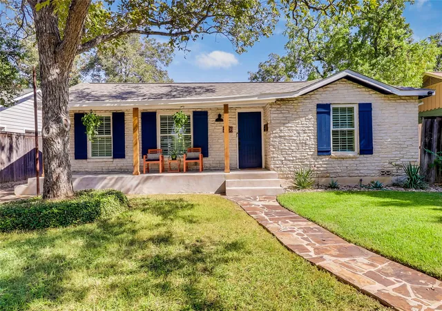 Photo 1 of Single family home for sale at 2908 Perry Ln, Austin, TX 78731 | MLS# 1836923 | Listing updated on 2026-10-10