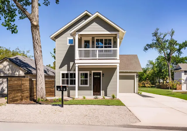 Single family home for sale at 300 W Mockingbird Ln #1, Austin, TX 78745 | MLS# 8028848