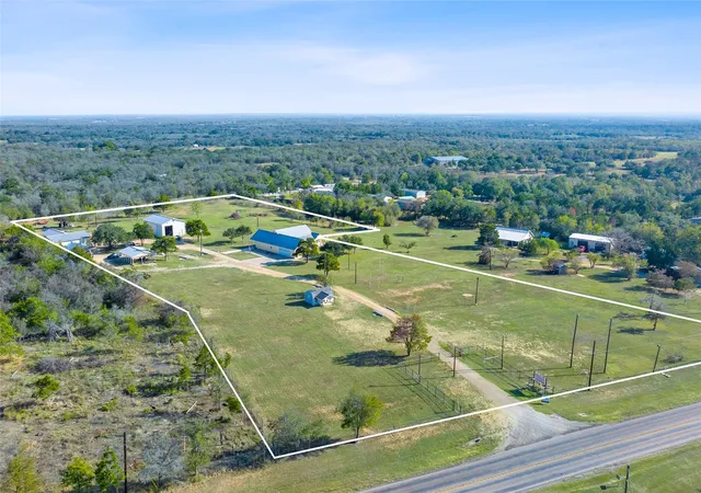 Single family home for sale at 1133 Fm 20, Cedar Creek, TX 78612 | MLS# 7296043