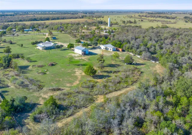 Photo 3 of Single family home for sale at 1133 Fm 20, Cedar Creek, TX 78612 | MLS# 7296043 | Listing updated on 2026-10-06