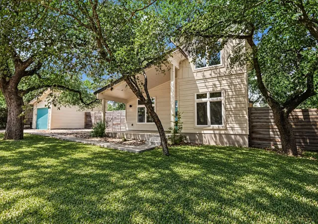 Photo 1 of Single family home for sale at 2302 Quanah Parker Trl, Austin, TX 78734 | MLS# 6268434 | Listing updated on 2026-10-26