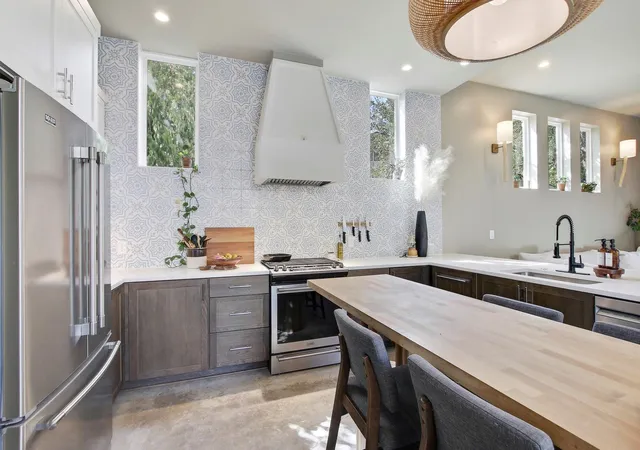 Photo 3 of Single family home for sale at 902 Plateau Cir #1, Austin, TX 78745 | MLS# 1909214 | Listing updated on 2026-10-23