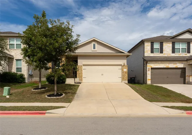 Photo 2 of Single family home for sale at 176 Dome Peak Ter, Dripping Springs, TX 78620 | MLS# 9521612 | Listing updated on 2026-10-28