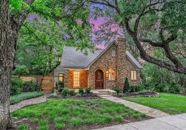 Photo 30 of Single family home for sale at 1704 Travis Hts Blvd, Austin, TX 78704 | MLS# 1571751 | Listing updated on 2026-09-12