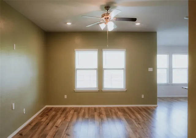 Photo 3 of Single family home for sale at 1316 Zetsche Ct, Temple, TX 76504 | MLS# 1959957 | Listing updated on 2026-10-07
