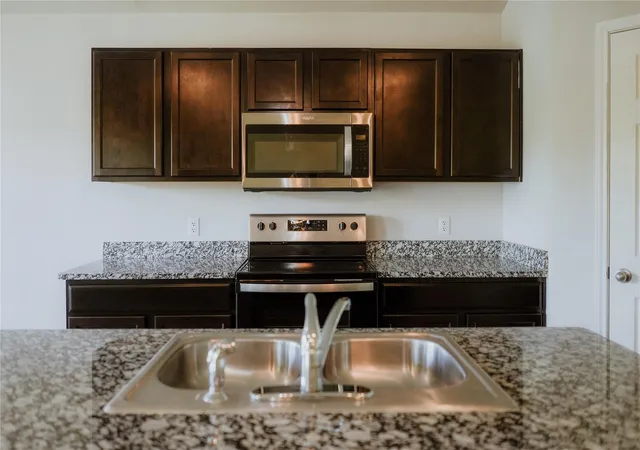 Photo 4 of Single family home for sale at 1316 Zetsche Ct, Temple, TX 76504 | MLS# 1959957 | Listing updated on 2026-10-07