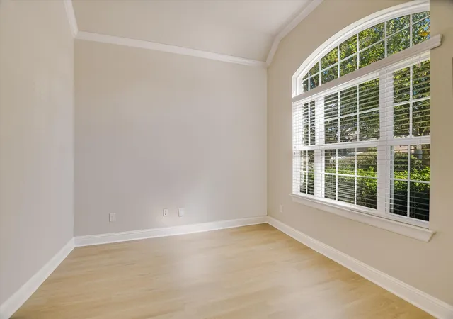 Photo 2 of Single family home for sale at 21508 Hines Ln, Pflugerville, TX 78660 | MLS# 7226394 | Listing updated on 2026-10-09
