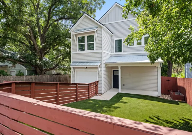Photo 2 of Single family home for sale at 1160 Lott Ave #A, Austin, TX 78721 | MLS# 8460468 | Listing updated on 2026-10-17
