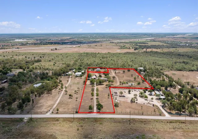 Manufactured home for sale at 13111 Elm Grv Rd, Buda, TX 78610 | MLS# 8031055
