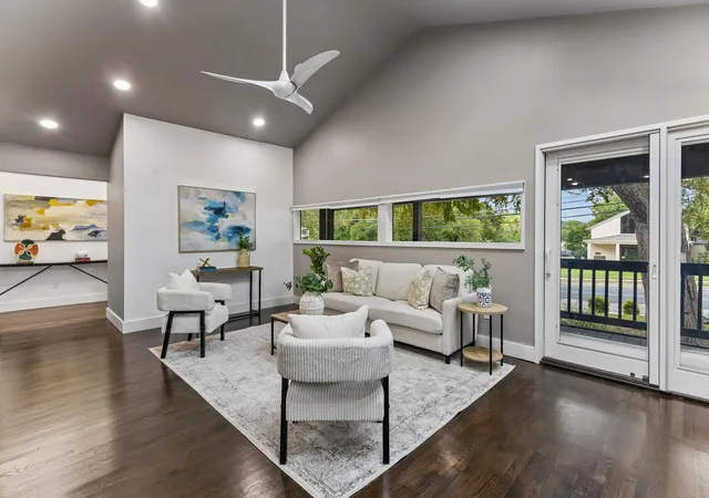Photo 3 of Single family home for sale at 2617 Exposition Blvd, Austin, TX 78703 | MLS# 4937714 | Listing updated on 2026-10-06