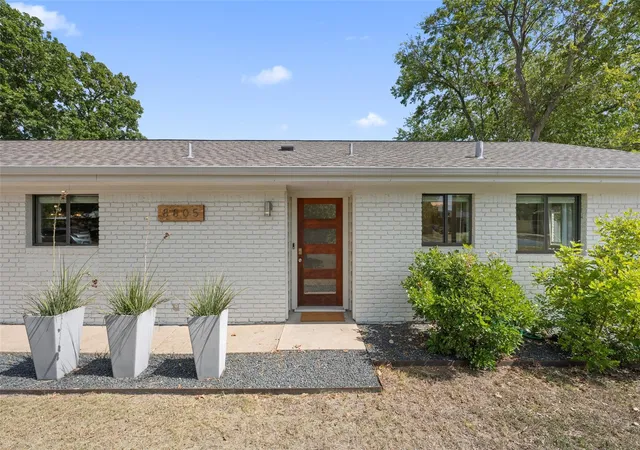 Single family home for sale at 8805 Leisure Dr, Austin, TX 78754 | MLS# 2347180