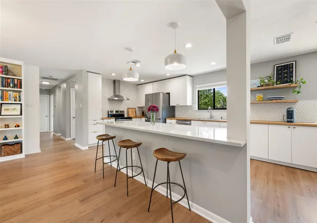Photo 3 of Single family home for sale at 8805 Leisure Dr, Austin, TX 78754 | MLS# 2347180 | Listing updated on 2026-09-18