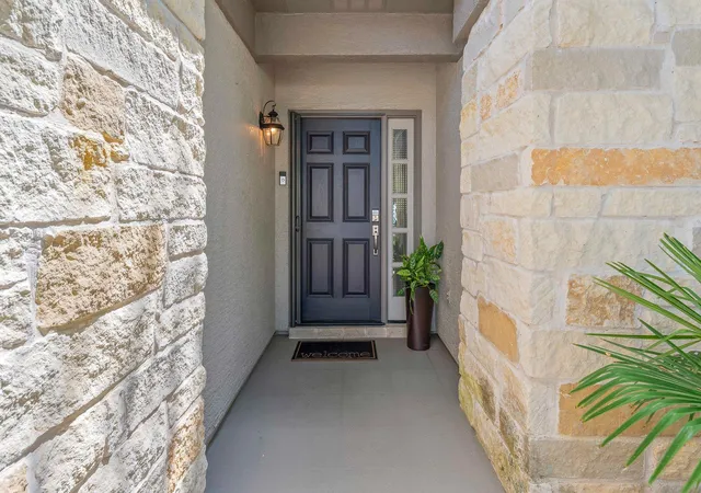 Photo 4 of Single family home for sale at 100 Klondike Dr, Georgetown, TX 78633 | MLS# 1335747 | Listing updated on 2026-10-08