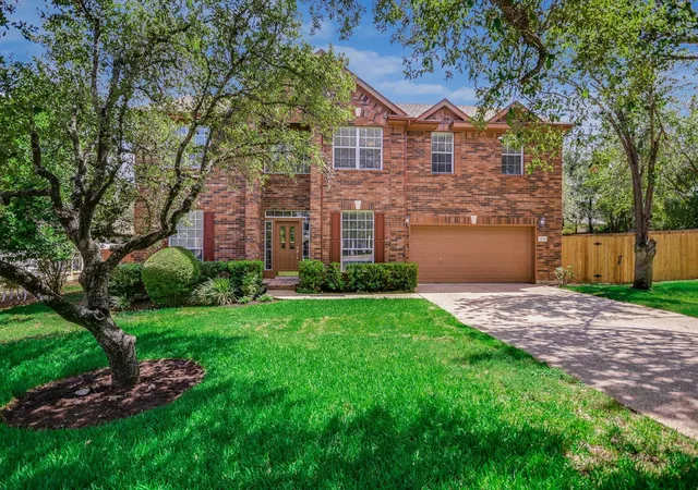 Single family home for sale at 12013 Fortuna Cv, Austin, TX 78738 | MLS# 8693044