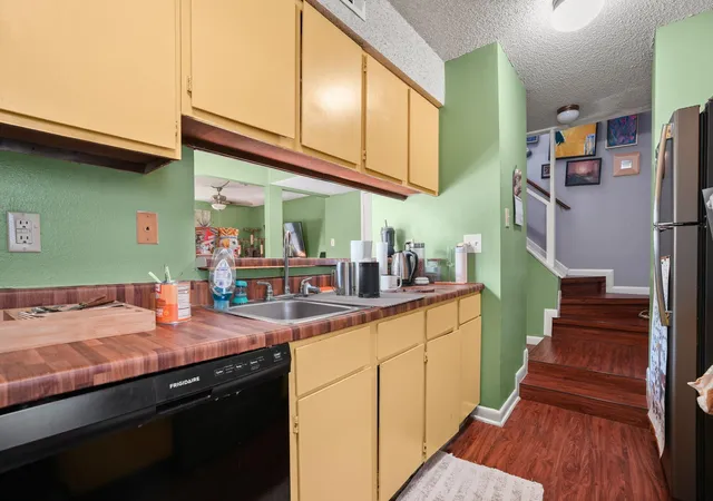 Photo 2 of House for sale at 7100 Woodhue Ct, Austin, TX 78745 | MLS# 9101178 | Listing updated on 2026-09-24