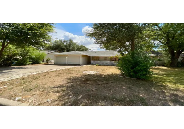 Photo 2 of Single family home for sale at 5507 Fence Row, Austin, TX 78744 | MLS# 1637366 | Listing updated on 2026-09-13