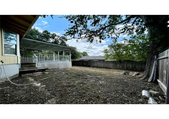 Photo 4 of Single family home for sale at 5507 Fence Row, Austin, TX 78744 | MLS# 1637366 | Listing updated on 2026-09-13