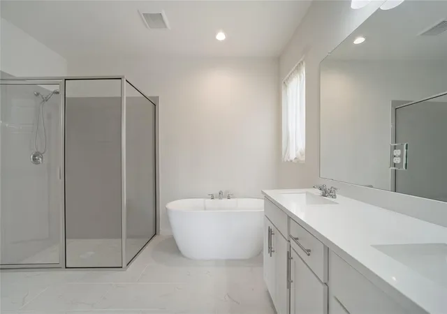 Photo 2 of Single family home for sale at 432 Chaste Tree Dr, San Marcos, TX 78666 | MLS# 6632420 | Listing updated on 2026-09-12