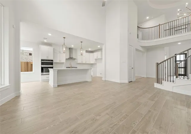 Photo 3 of Single family home for sale at 8112 Royal Mint Cv, Lago Vista, TX 78645 | MLS# 4232661 | Listing updated on 2026-09-12