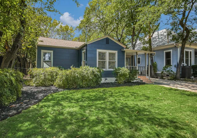 Photo 1 of Single family home for sale at 1001 E 39th Street, Austin, TX 78751 | MLS# 6658987 | Listing updated on 2026-09-12