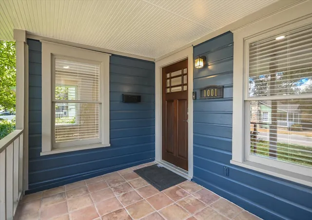 Photo 2 of Single family home for sale at 1001 E 39th Street, Austin, TX 78751 | MLS# 6658987 | Listing updated on 2026-09-12