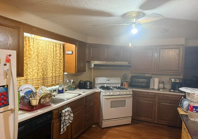 Photo 4 of Manufactured home for sale at 151 Oak Dr, Mc Queeney, TX 78123 | MLS# 6464978 | Listing updated on 2026-09-22