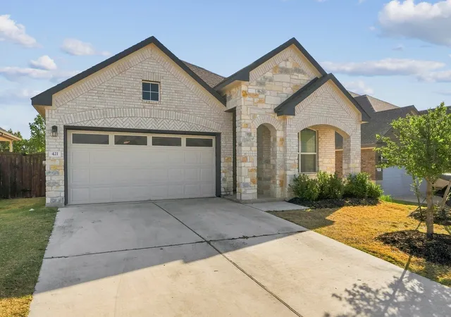 Photo 1 of Single family home for sale at 421 Peace Pipe Way, Georgetown, TX 78628 | MLS# 9099018 | Listing updated on 2026-10-10