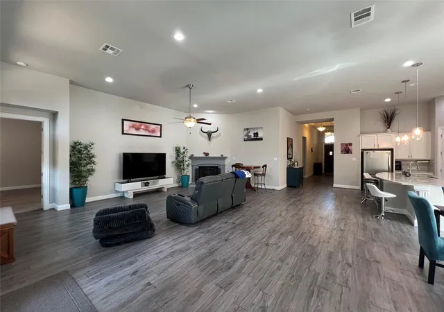 Photo 2 of Single family home for sale at 1709 Hollowback Dr, Leander, TX 78641 | MLS# 8114934 | Listing updated on 2026-10-03