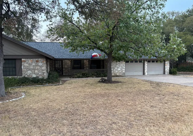 Photo 2 of Single family home for sale at 409 Sinuso Dr, Georgetown, TX 78628 | MLS# 7876046 | Listing updated on 2026-09-27
