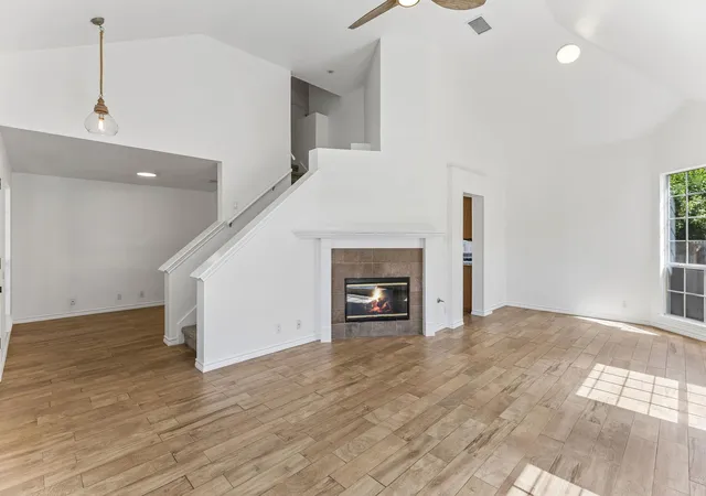 Photo 4 of Single family home for sale at 2800 Little Elm Trl, Cedar Park, TX 78613 | MLS# 2907730 | Listing updated on 2026-10-07