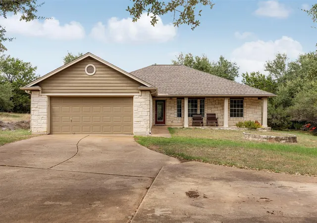 Single family home for sale at 284 Honeycomb Cir, Driftwood, TX 78619 | MLS# 3113833