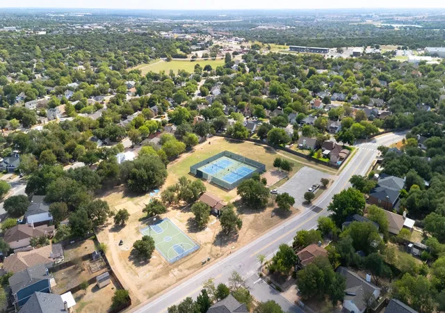 Photo 40 of Single family home for sale at 806 Brook Bnd, Cedar Park, TX 78613 | MLS# 9930392 | Listing updated on 2026-10-26