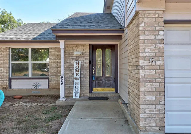 Photo 3 of Single family home for sale at 806 Brook Bnd, Cedar Park, TX 78613 | MLS# 9930392 | Listing updated on 2026-10-10