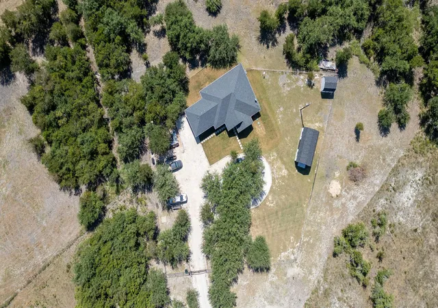 Photo 4 of Single family home for sale at 141 Bugatti Ct, Burnet, TX 78611 | MLS# 6618296 | Listing updated on 2026-09-13