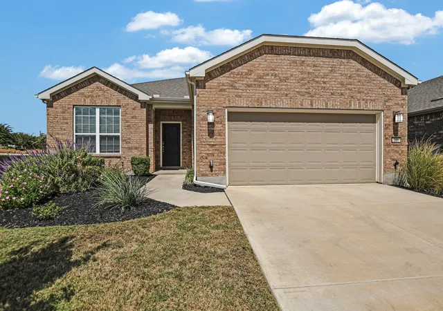 Photo 3 of Single family home for sale at 201 Hanging Star Ln, Georgetown, TX 78633 | MLS# 2428158 | Listing updated on 2026-10-24