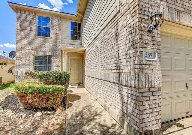 Photo 2 of Single family home for sale at 289 Drystone Trl, Liberty Hill, TX 78642 | MLS# 7220078 | Listing updated on 2026-09-12