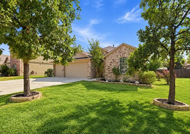 Photo 2 of Single family home for sale at 220 James Adkins Dr, Kyle, TX 78640 | MLS# 1409743 | Listing updated on 2026-10-09