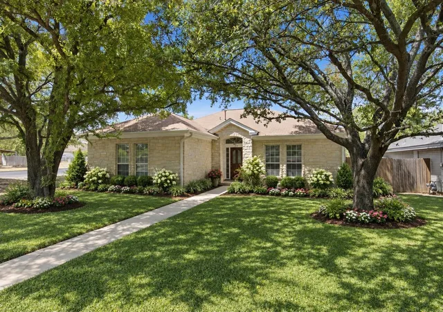 Photo 1 of Single family home for sale at 312 Debora Dr, Georgetown, TX 78628 | MLS# 4829068 | Listing updated on 2026-09-13
